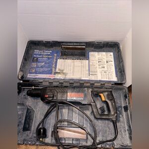 Bosch Bulldog Hammer Drill 1" 11224VSR w Case Estate Item